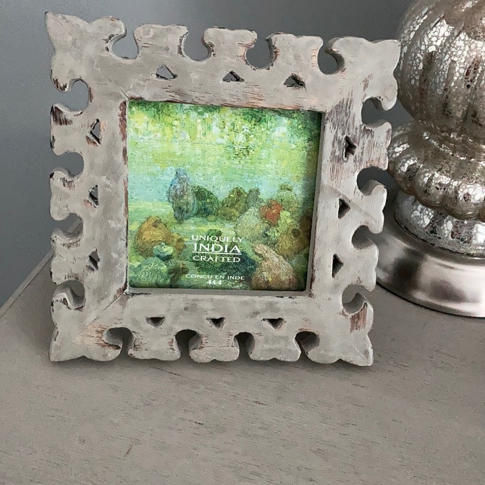 small Gray carved table frame 4”x4”